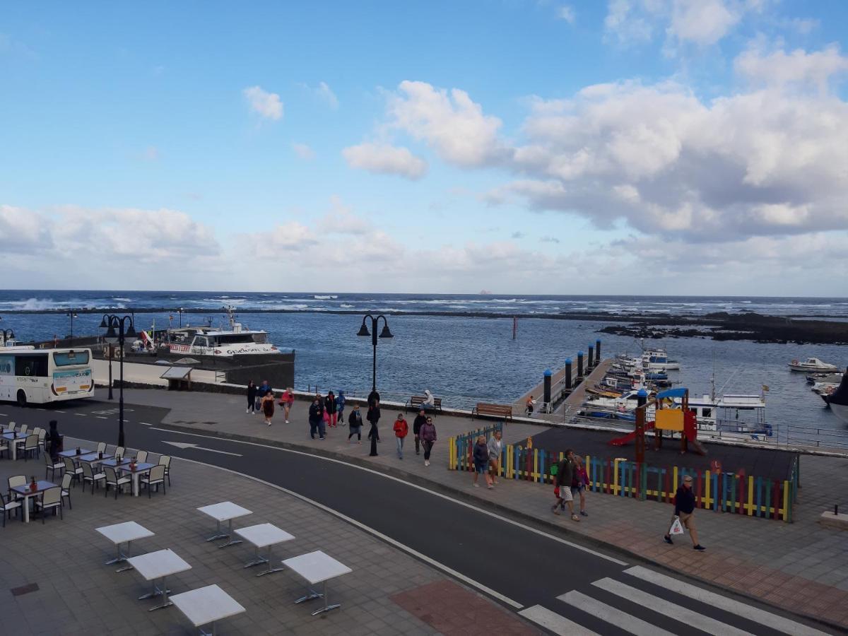 Orzola Frente Al Mar Apartment ภายนอก รูปภาพ